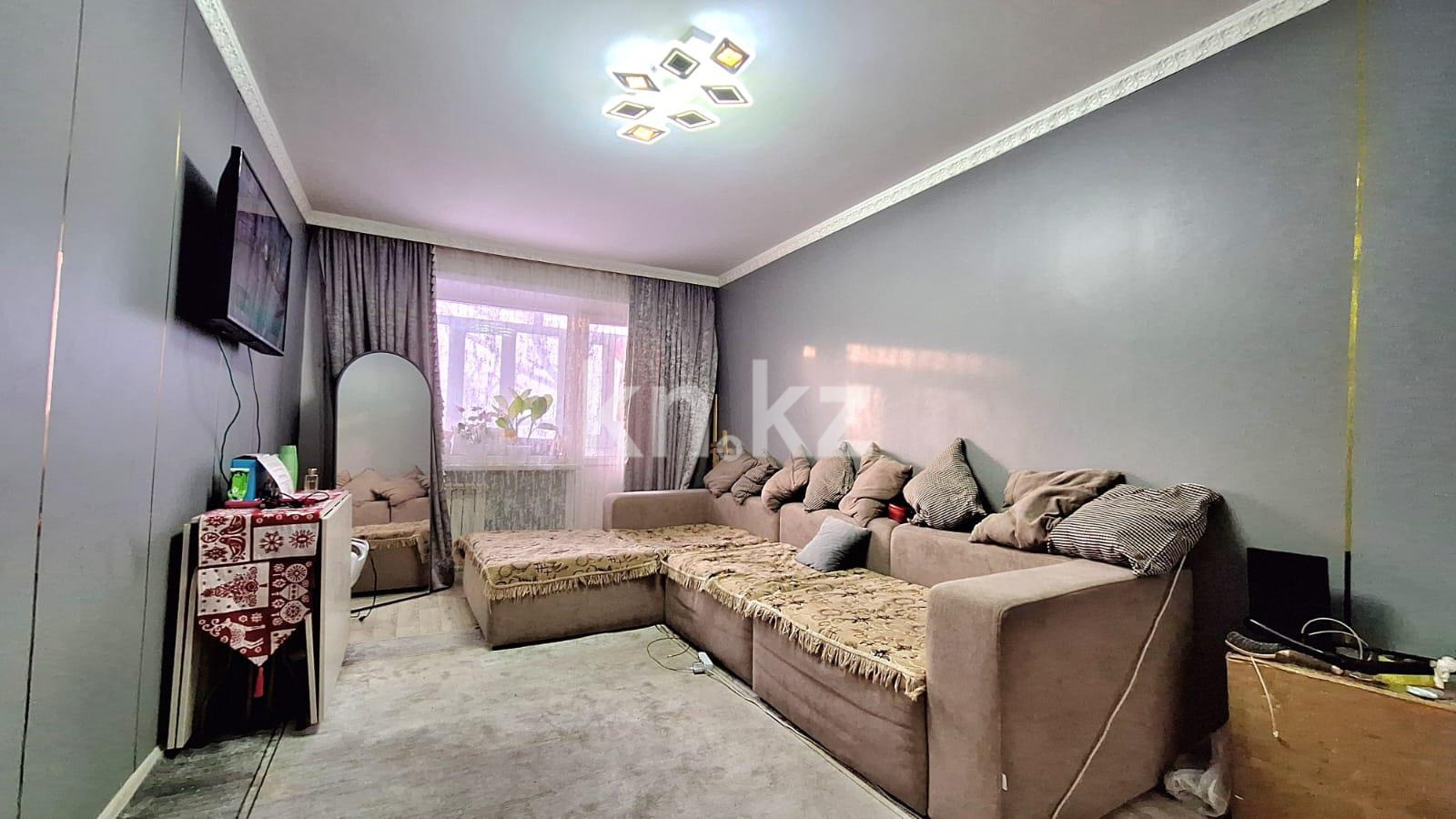 Продажа 3-комнатной квартиры, 61 м², мкр-н 16 - Продажа  трехкомнатных квартир в Караганде фото 1 из 10