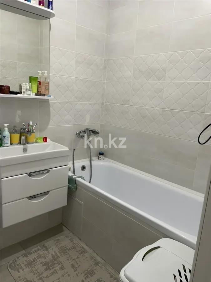 Продажа 1-комнатной квартиры, 40.5 м², ул. Абишева, дом  36/1 в Алматы - фото 4