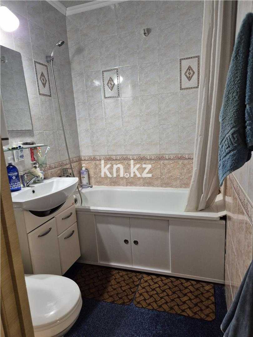 Продажа 3-комнатной квартиры, 55 м², ул. Лободы - Продажа квартир в Караганде фото 5 из 6