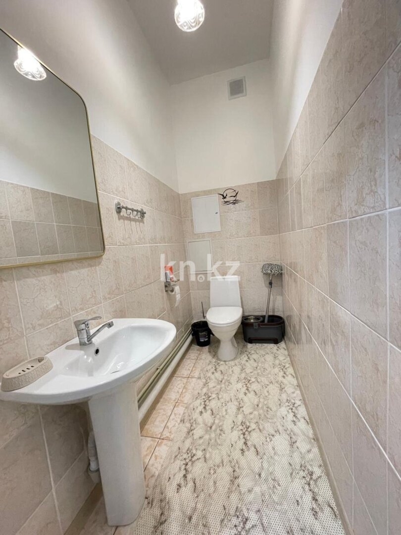Аренда 2-комнатной квартиры, 80 м² в Астане - фото 10