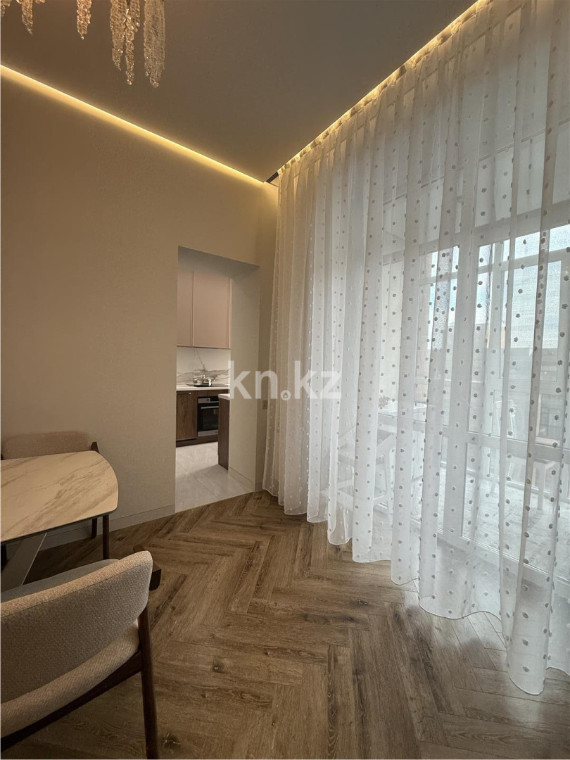 Продажа 3-комнатной квартиры, 87 м² - Продажа квартир в кирпичном доме в Караганде - страница 9 фото 16 из 23