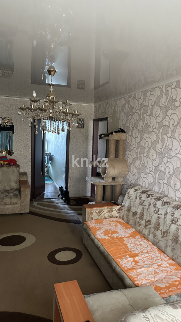 Продажа 2-комнатной квартиры, 45 м², 6 мкр, дом  52 - Продажа квартир в Темиртау без посредников фото 2 из 9