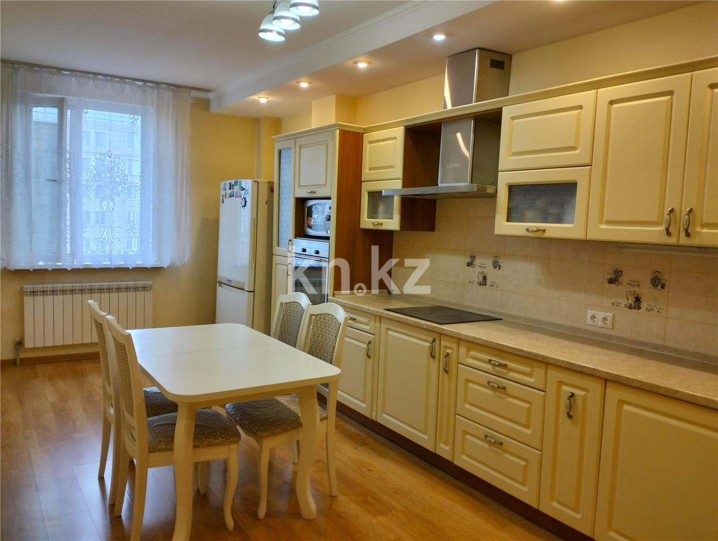 Продажа 2-комнатной квартиры, 91.3 м², ул. Кенесары в Астане - фото 4