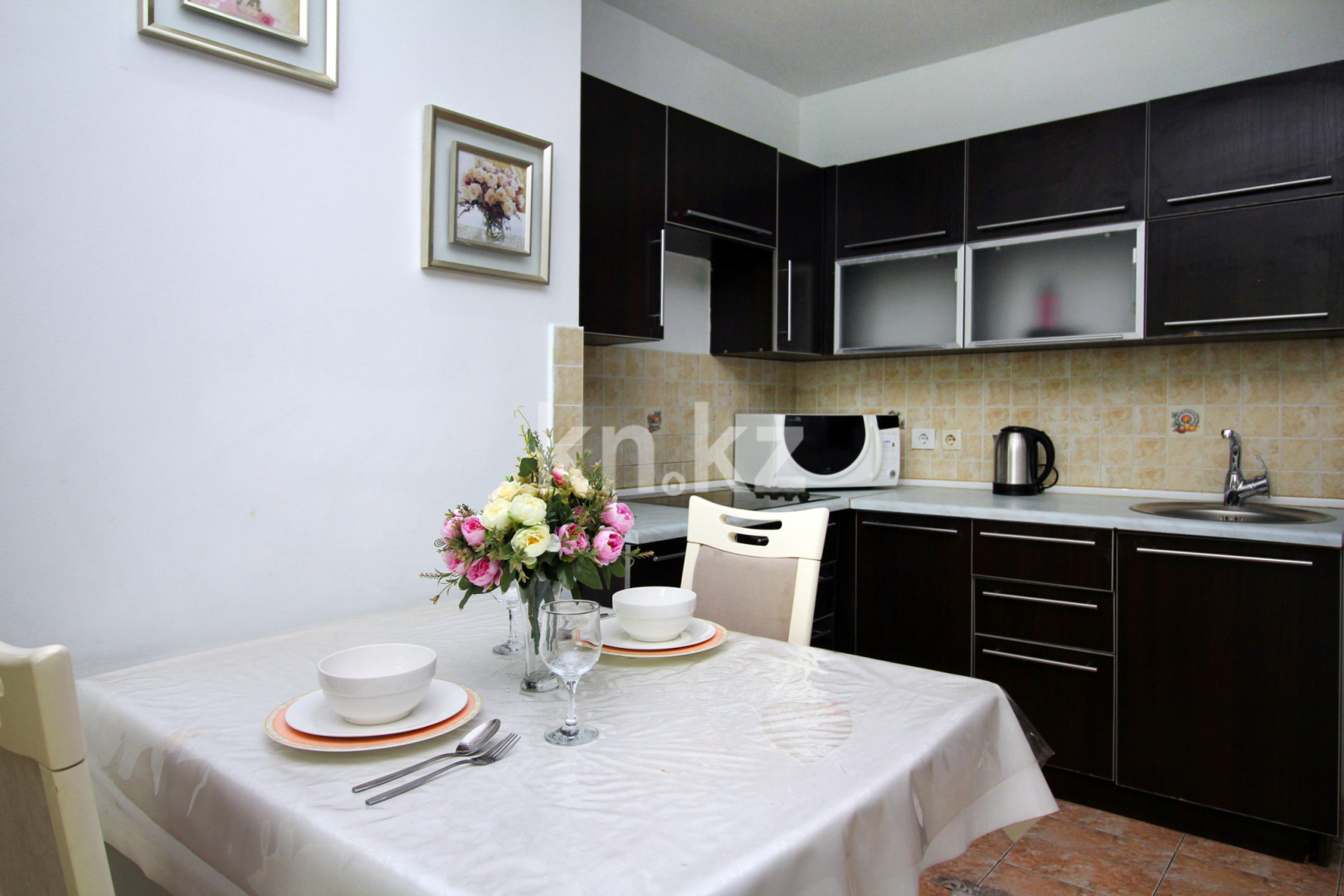 Аренда 1-комнатной квартиры посуточно, 50 м², ул. Хусаинова, дом  225 - ул. Розыбакиева - Аренда  однокомнатных квартир посуточно в Алматы фото 22 из 22