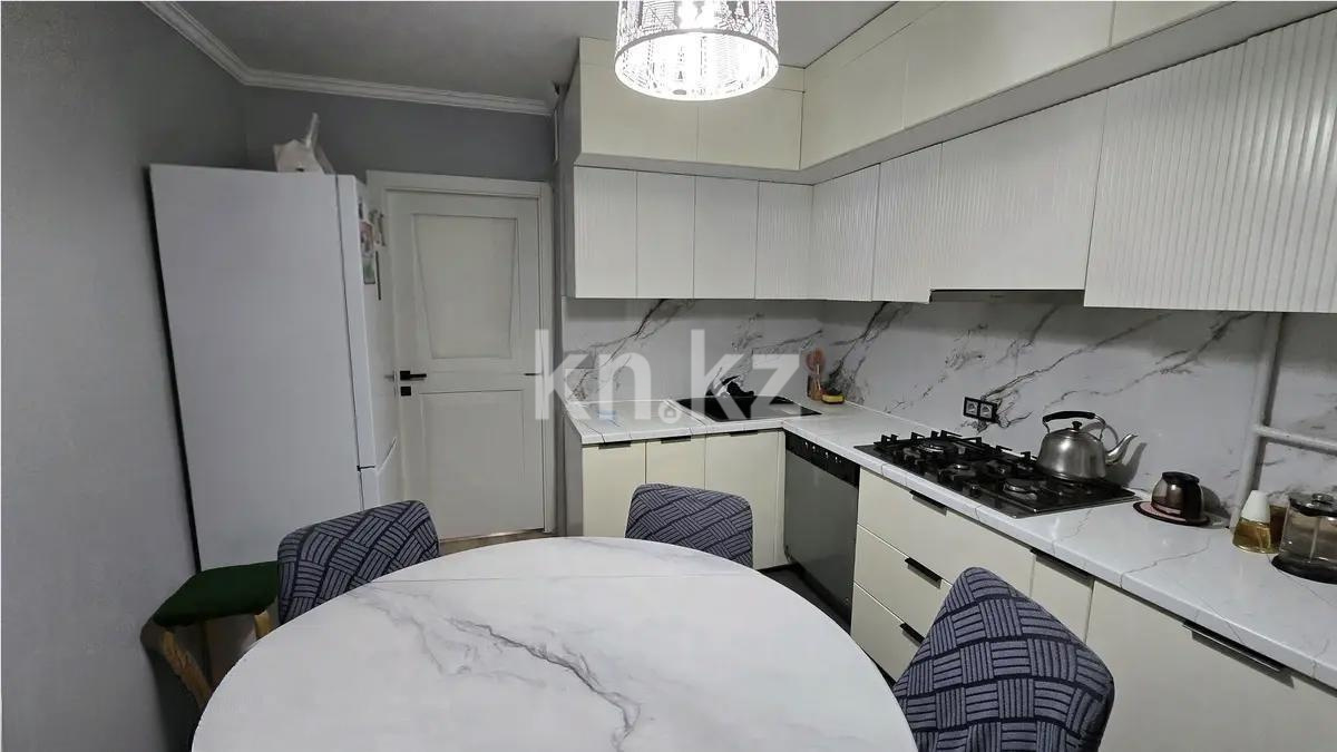 Продажа 4-комнатной квартиры, 86.2 м², мкр-н Аксай-3б, дом  7 в Алматы - фото 5