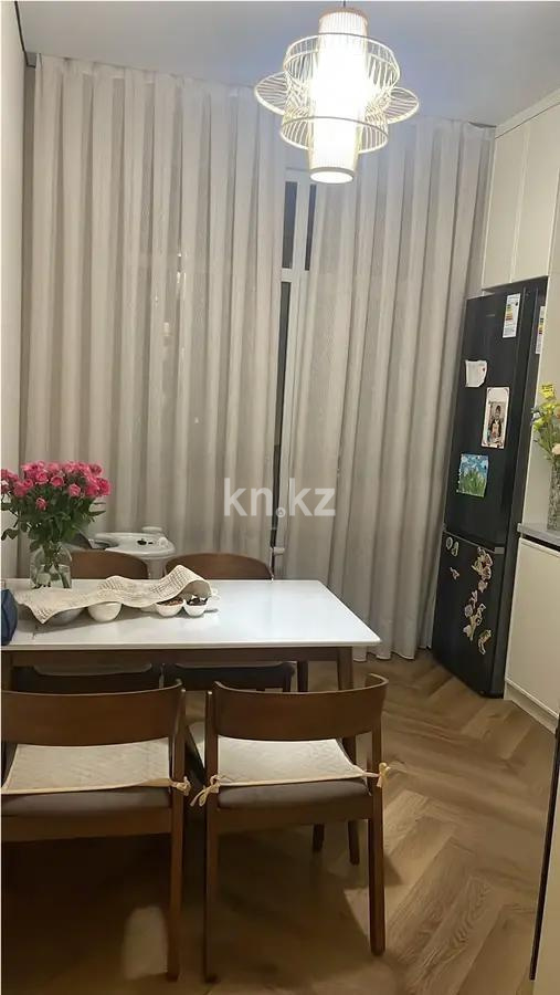 Продажа 3-комнатной квартиры, 88 м², пр. Аль-Фараби, дом  7/2 в Астане - фото 4