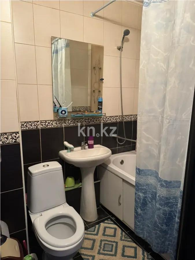 Продажа 3-комнатной квартиры, 58.2 м², 8 мкр., дом  27 - Продажа квартир в Казахстане фото 5 из 6