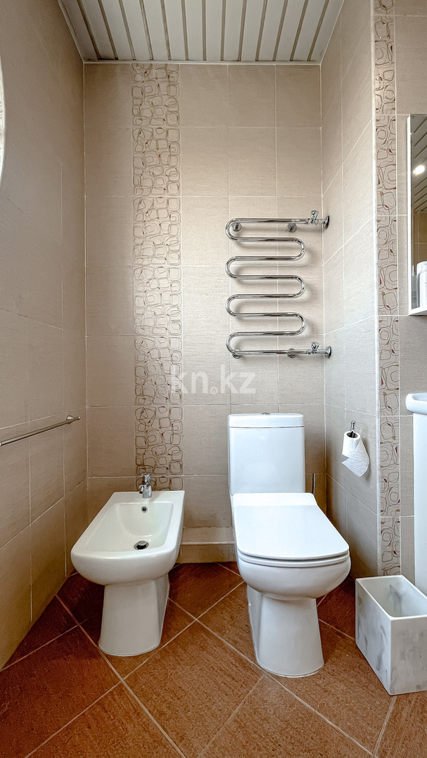 Продажа 5-комнатной квартиры, 195 м² в Алматы - фото 32