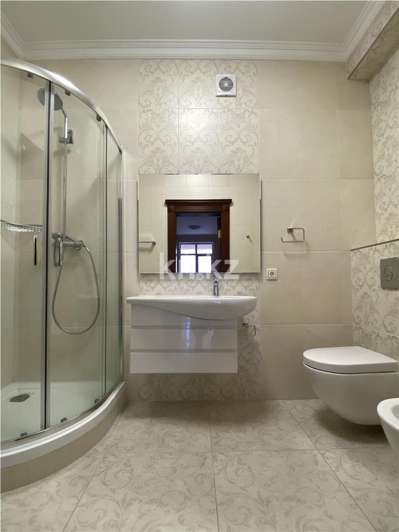 Продажа 3-комнатной квартиры, 131.8 м² в Астане - фото 11