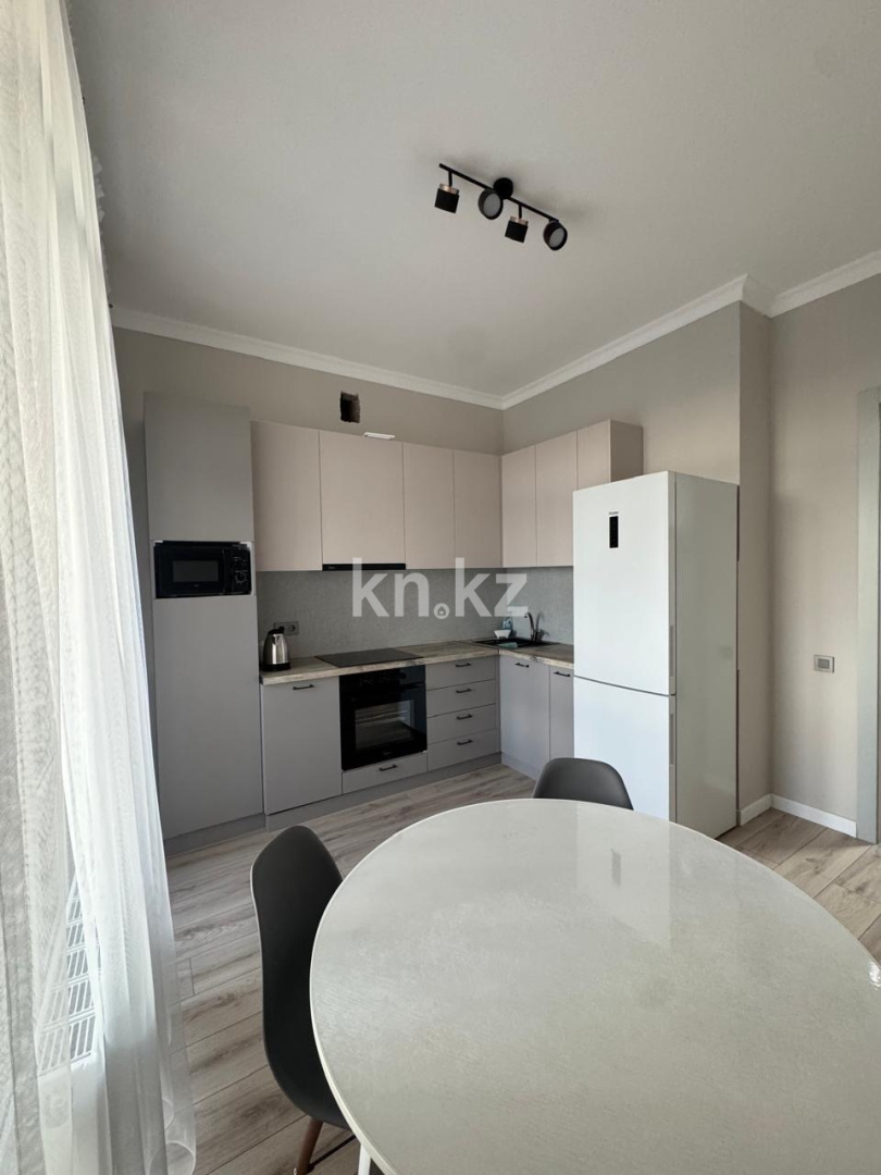 Аренда 1-комнатной квартиры, 38 м² - Аренда квартир помесячно в Казахстане фото 1 из 6