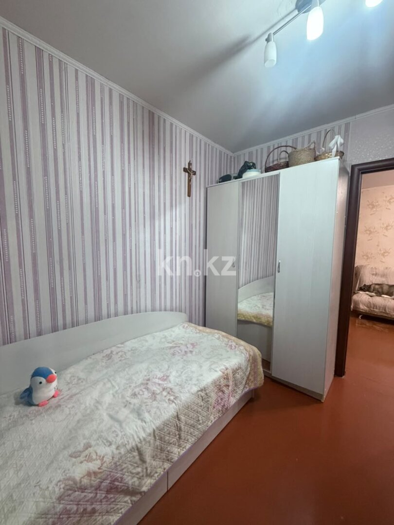 Продажа 4-комнатной квартиры, 61.9 м² в Караганде - фото 5