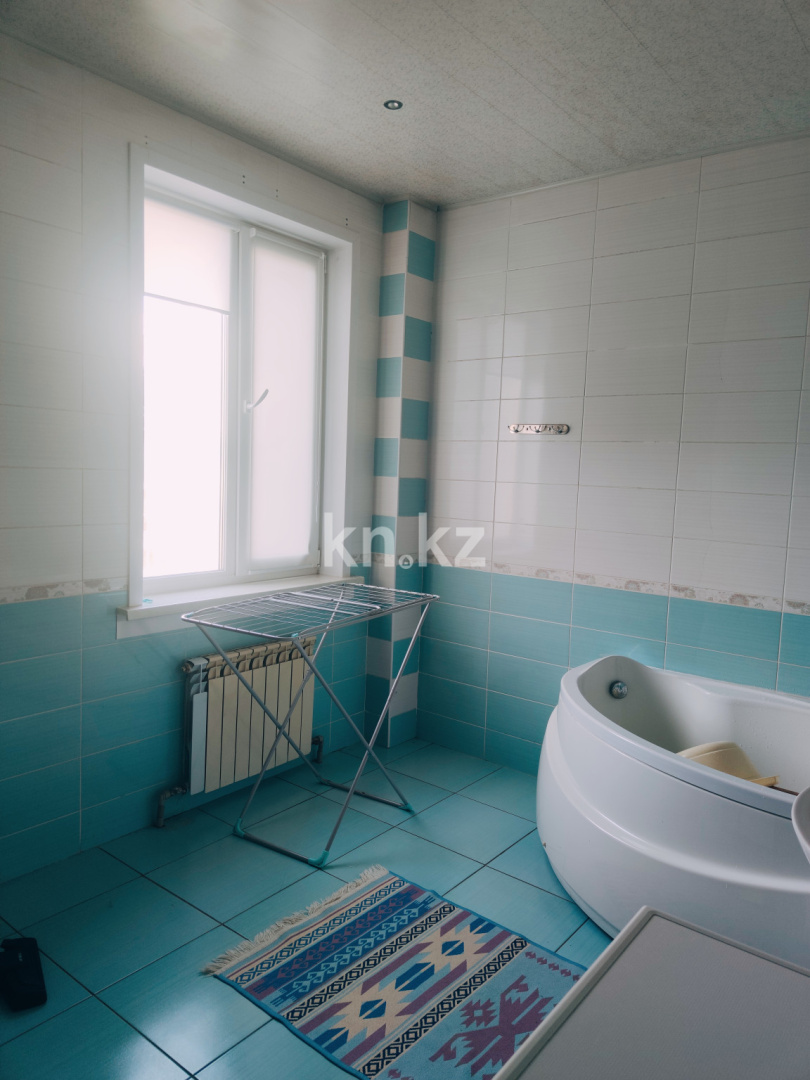 Аренда 3-комнатной квартиры, 120 м² - Аренда квартир помесячно в Астане фото 10 из 14