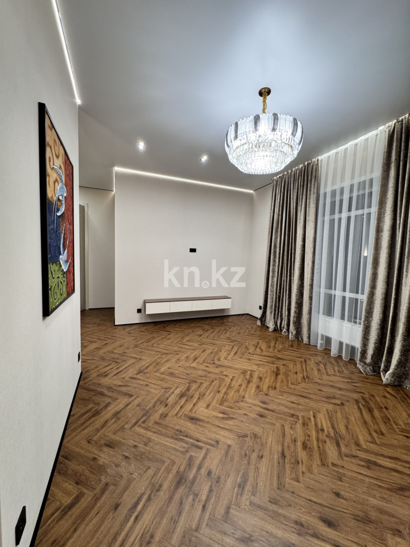 Продажа 2-комнатной квартиры, 70.2 м², ул. Жошы хана, дом  16/1 - Продажа квартир в Астане без посредников фото 7 из 12