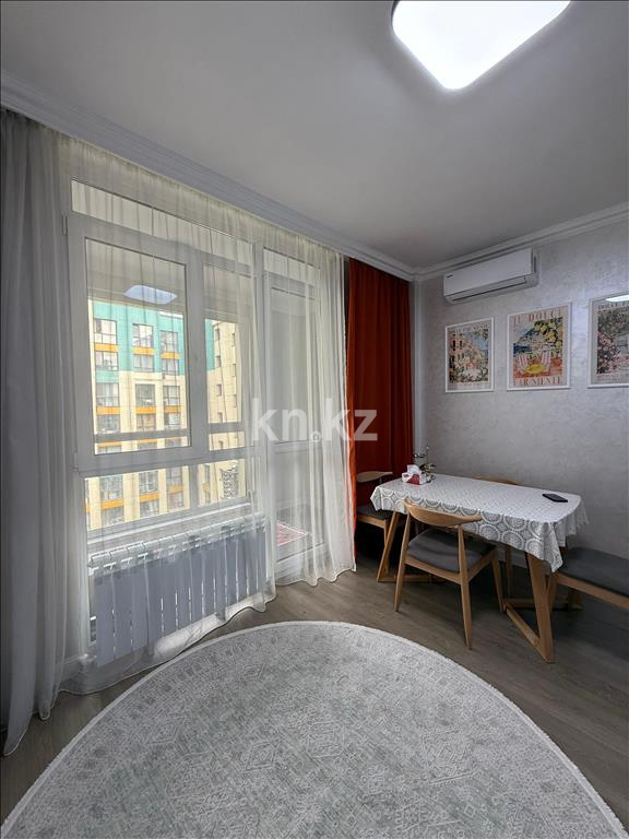 Продажа 2-комнатной квартиры, 52 м², ул. Толе би, дом  285/8 к13 - ул. Утеген батыра в Алматы - фото 2