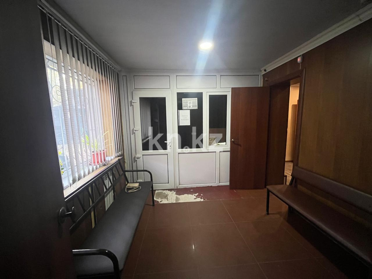 Продажа , 120 м², ул. Пассажирская, дом  16 - Продажа офисных и торговых помещений в Караганде фото 9 из 18