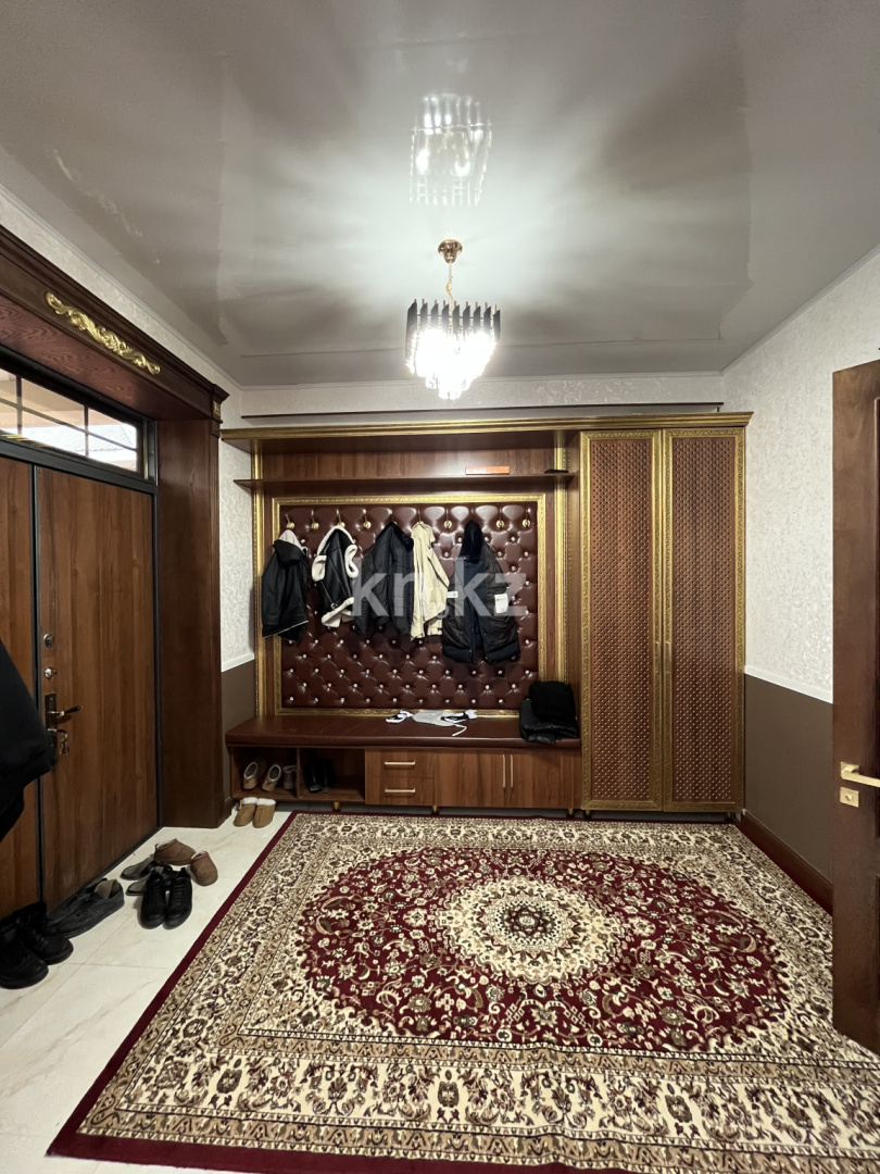 Продажа 7-комнатного дома, 470 м², ул. Байтурсынова, дом  182 - Продажа земельных участков в Карагандинской области фото 17 из 28