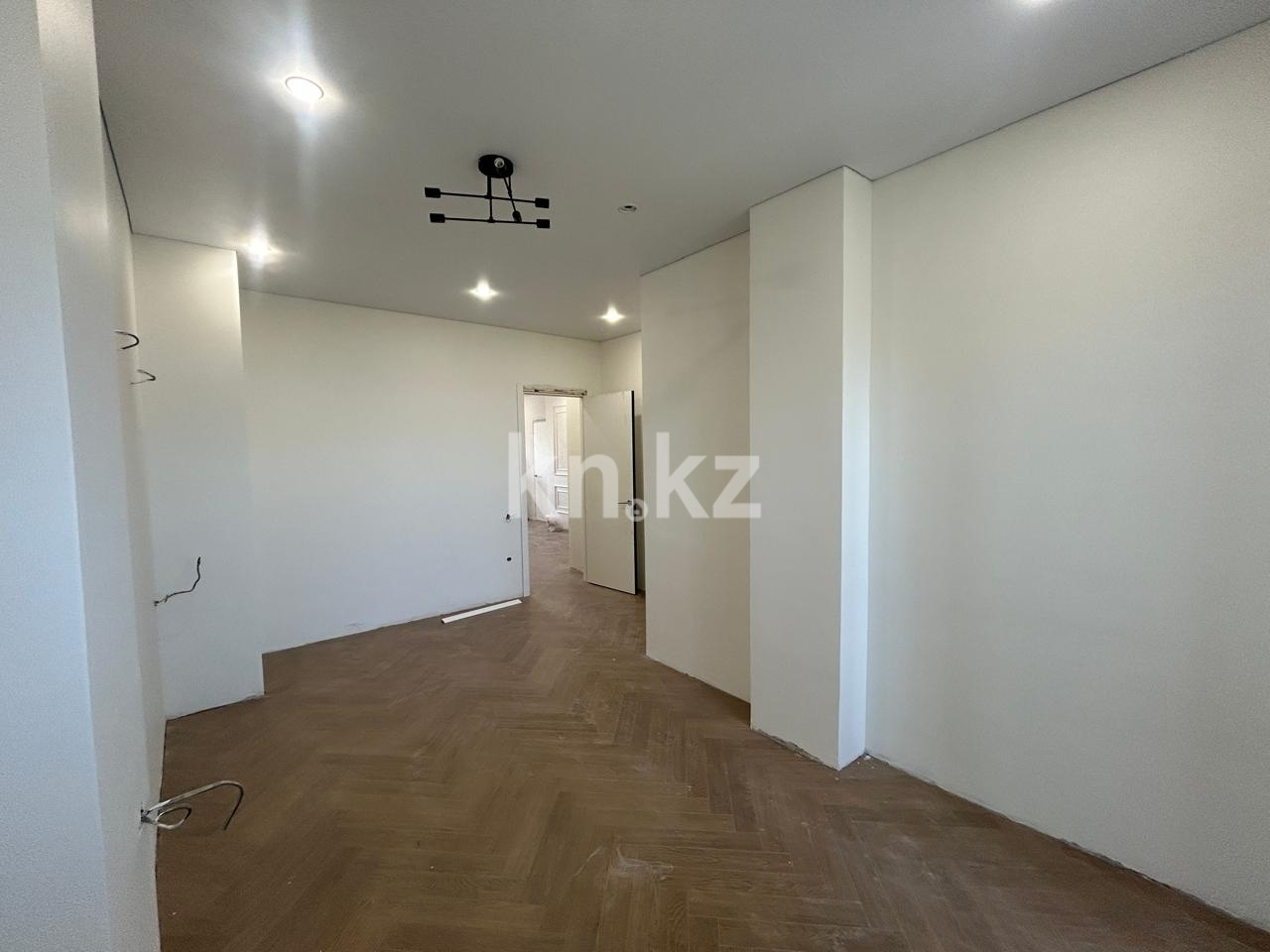 Продажа 3-комнатной квартиры, 81 м² - Продажа квартир на Юго-Востоке Караганды - страница 60 фото 8 из 15