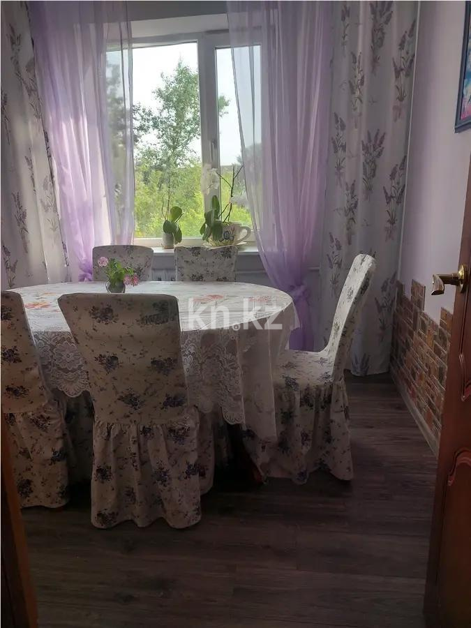 Продажа 4-комнатной квартиры, 80 м², мкр-н Степной-1, дом  7/46 - Продажа  четырехкомнатных квартир в Караганде фото 3 из 6