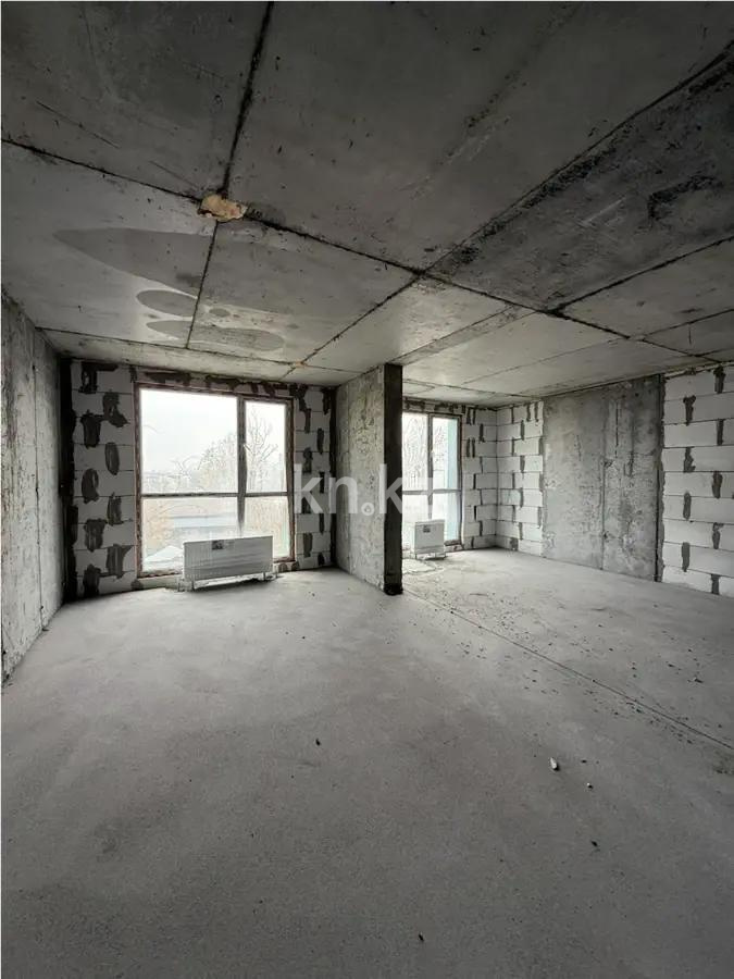 Продажа 2-комнатной квартиры, 55 м², ул. Толе би, дом  285/8 в Алматы