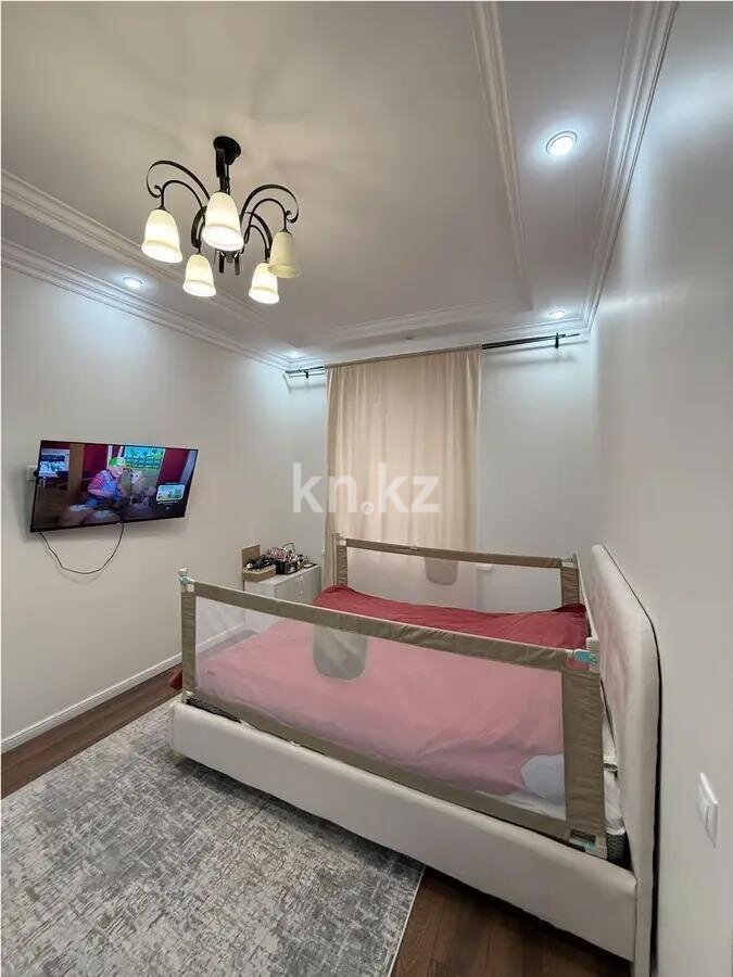 Продажа 1-комнатной квартиры, 37 м² в Астане