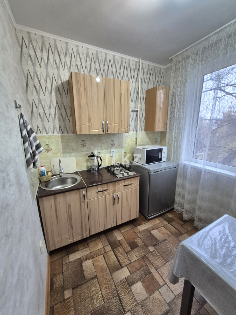 Аренда 1-комнатной квартиры посуточно, 33 м², ул. Кердери, дом  174 - Аренда жилой и коммерческой недвижимости в Уральске фото 5 из 6