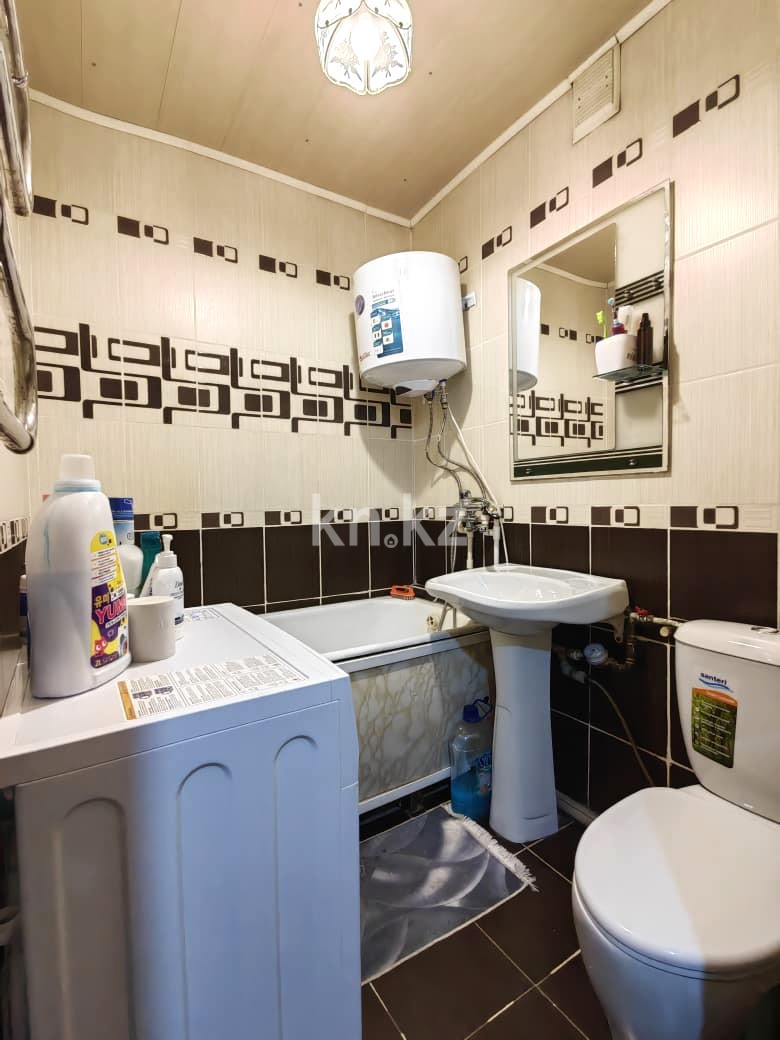 Продажа 2-комнатной квартиры, 43 м², ул. Гоголя, дом  51 - Продажа квартир в Караганде фото 15 из 21