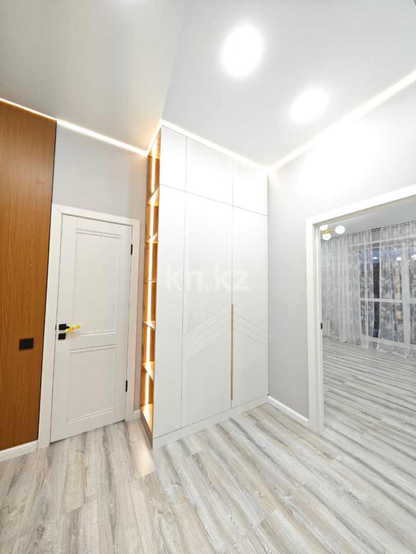 Продажа 2-комнатной квартиры, 61 м², ул. Университетская, дом  18 - Продажа  двухкомнатных квартир в Караганде фото 12 из 19