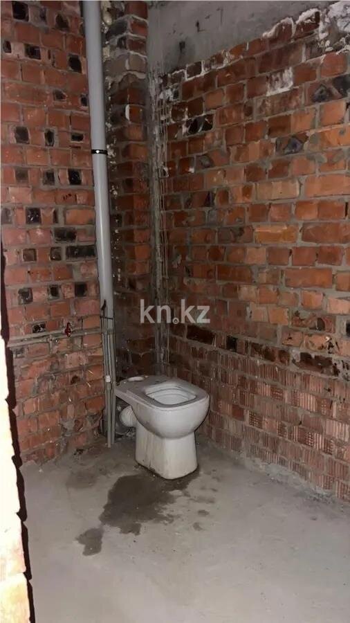 Продажа 1-комнатной квартиры, 45.6 м² в Астане - фото 2