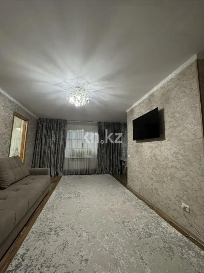 Продажа 2-комнатной квартиры, 45 м², ул. Дружбы, дом  126 - Продажа квартир в Караганде фото 1 из 5