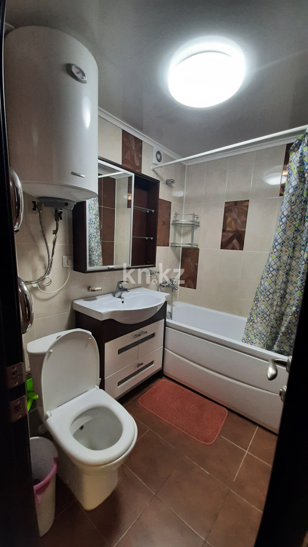 Аренда 2-комнатной квартиры, 48 м², пр. Строителей, дом  25 - Аренда квартиры помесячно в Караганде фото 6 из 14