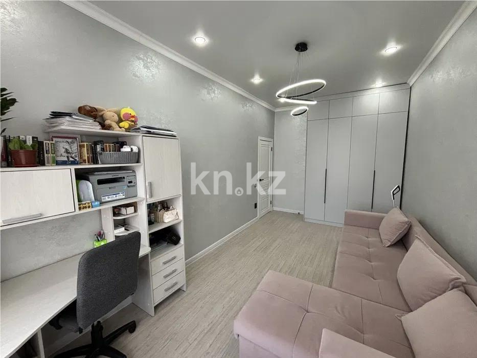 Продажа 2-комнатной квартиры, 60 м², пр. Туран, дом  40/1 в Астане - фото 4