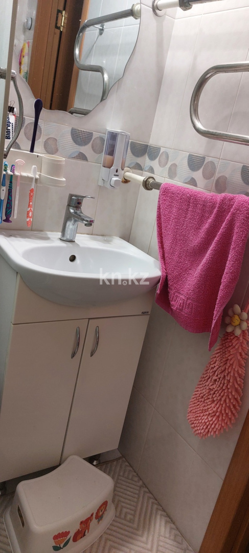 Продажа 3-комнатной квартиры, 59.2 м² - Продажа квартир в районе Михайловка в Караганде фото 16 из 22