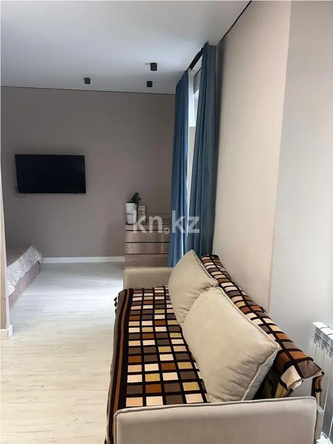 Продажа 1-комнатной квартиры, 39 м², пр. Улы Дала, дом  33/1 в Астане