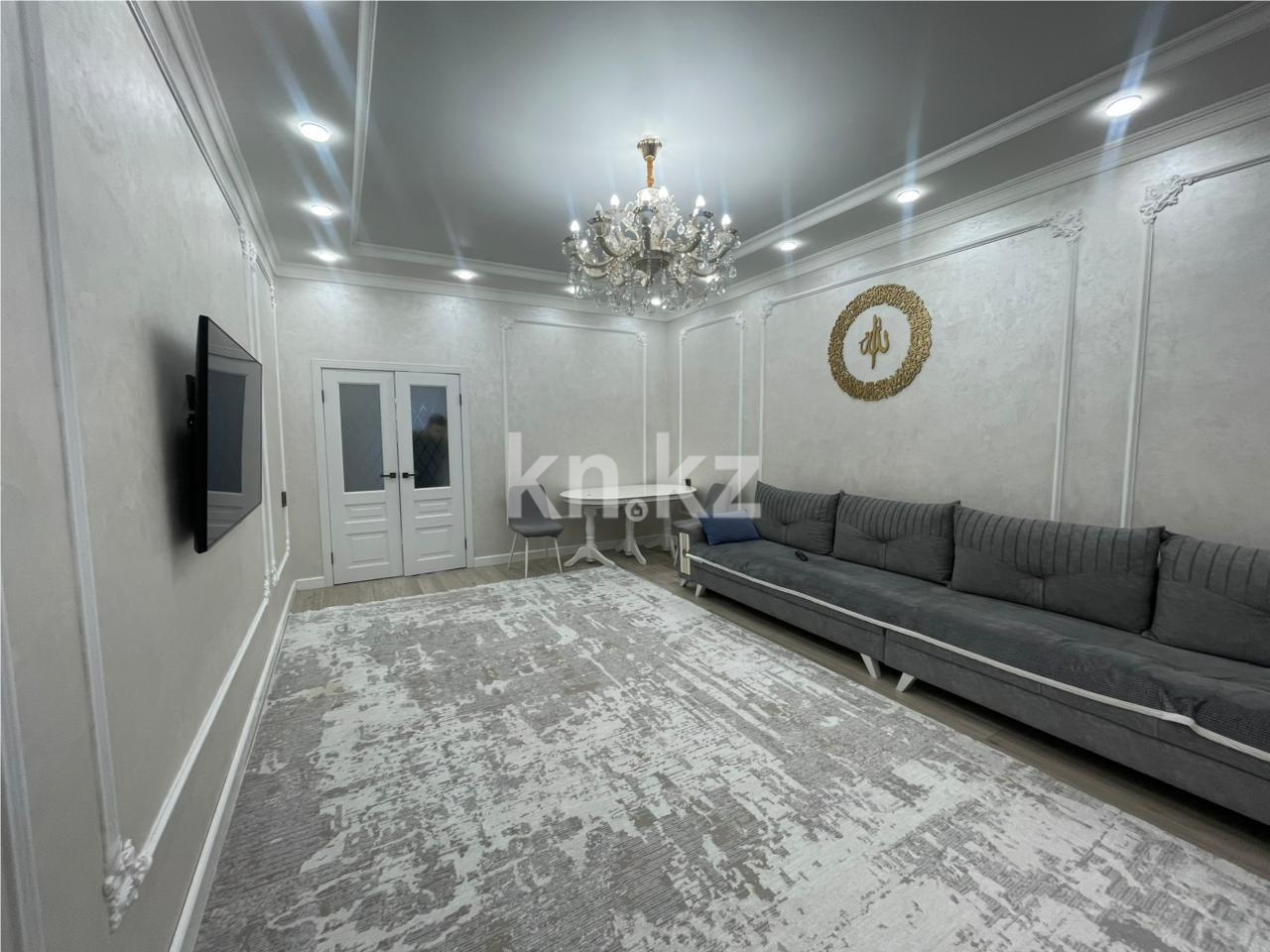 Продажа 3-комнатной квартиры, 94 м², ул. Муканова, дом  1/9 - Продажа квартир в Караганде фото 2 из 15