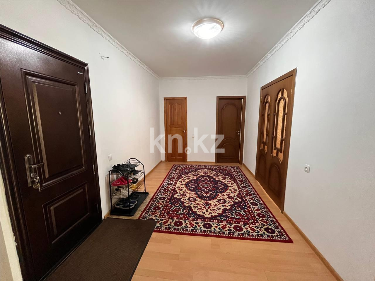 Продажа 2-комнатной квартиры, 65 м², пр. Шахтеров в Караганде - фото 9