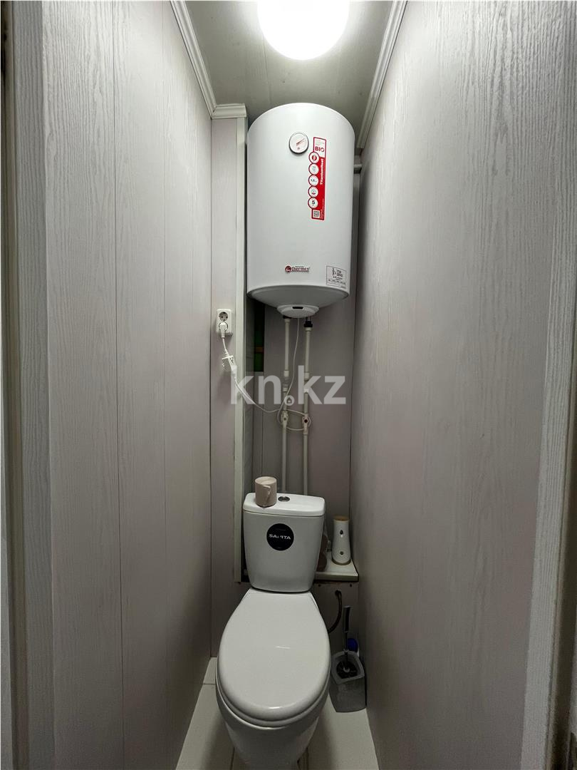 Продажа 3-комнатной квартиры, 62 м², мкр-н 14 в Караганде - фото 9