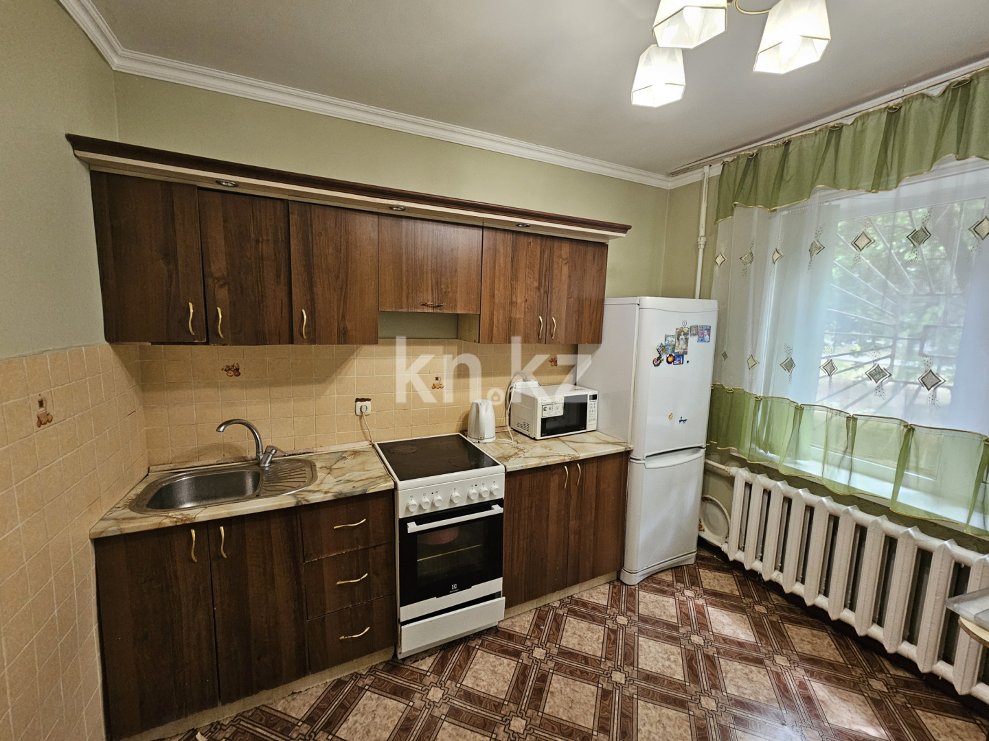 Продажа 2-комнатной квартиры, 54 м², мкр-н Гульдер-1, дом  16 - Продажа  двухкомнатных квартир в Караганде фото 9 из 9
