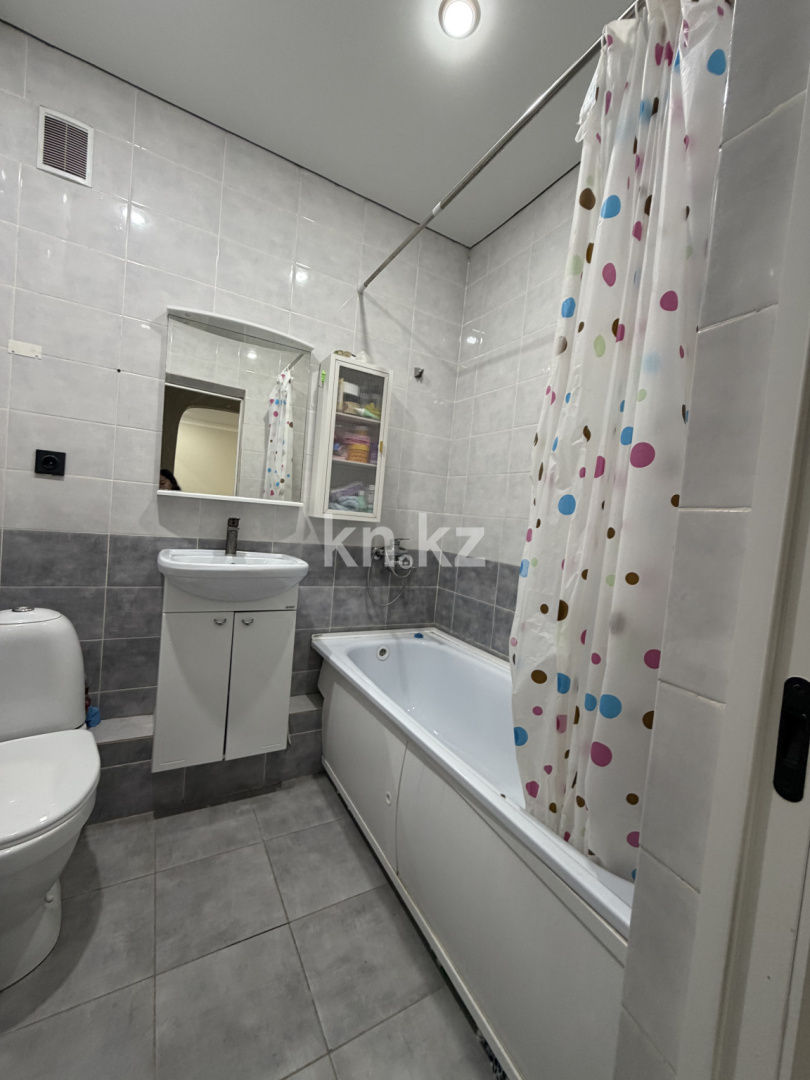 Продажа 1-комнатной квартиры, 34.2 м² - Продажа баз, складов и промышленной недвижимости в Атырау фото 6 из 8