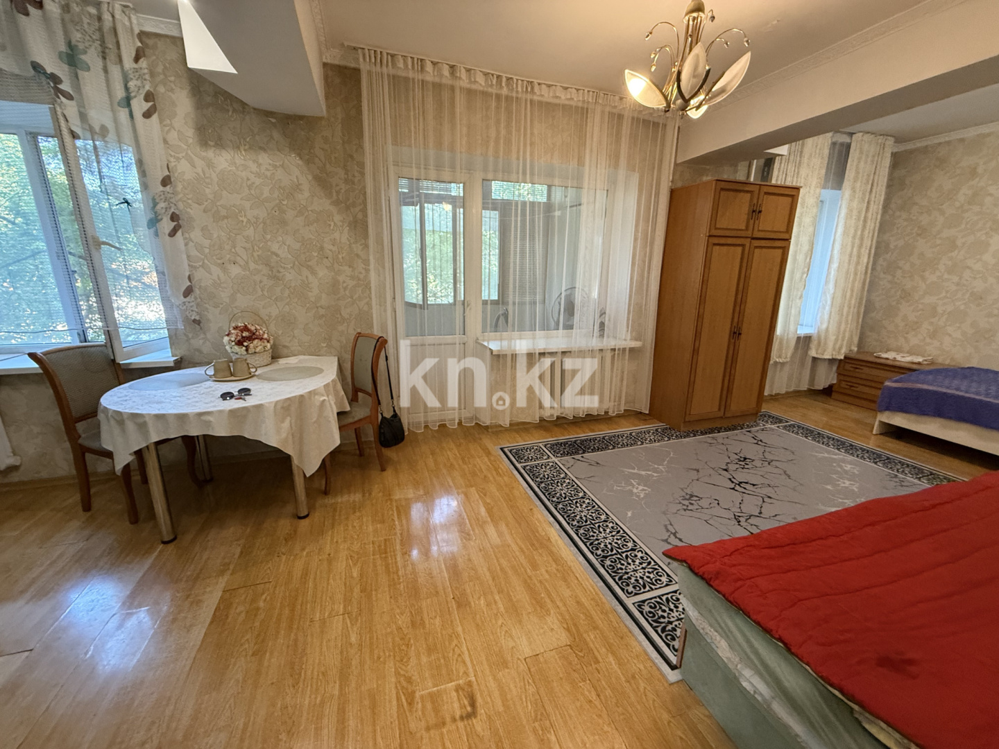 Продажа 1-комнатной квартиры, 40 м² - Продажа квартир в кирпичном доме в Алматы - страница 24 фото 1 из 11