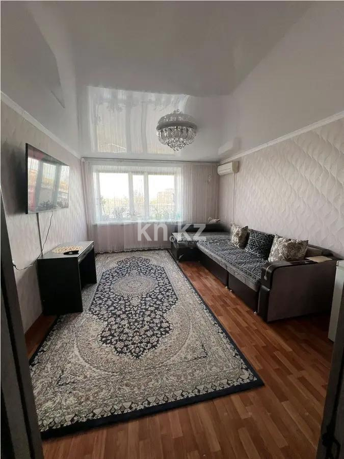 Продажа 3-комнатной квартиры, 64 м², мкр-н 11а - Продажа  трехкомнатных квартир в Караганде фото 1 из 7