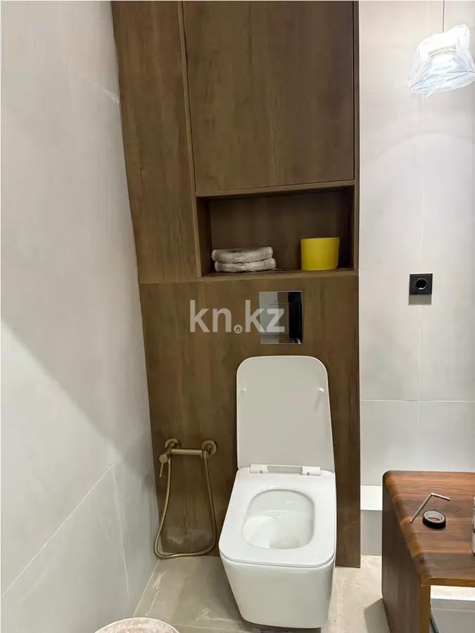 Продажа 2-комнатной квартиры, 43 м², ул. Жандосова, дом  108/1 - Продажа  двухкомнатных квартир в новостройках Алматы без посредников фото 1 из 2