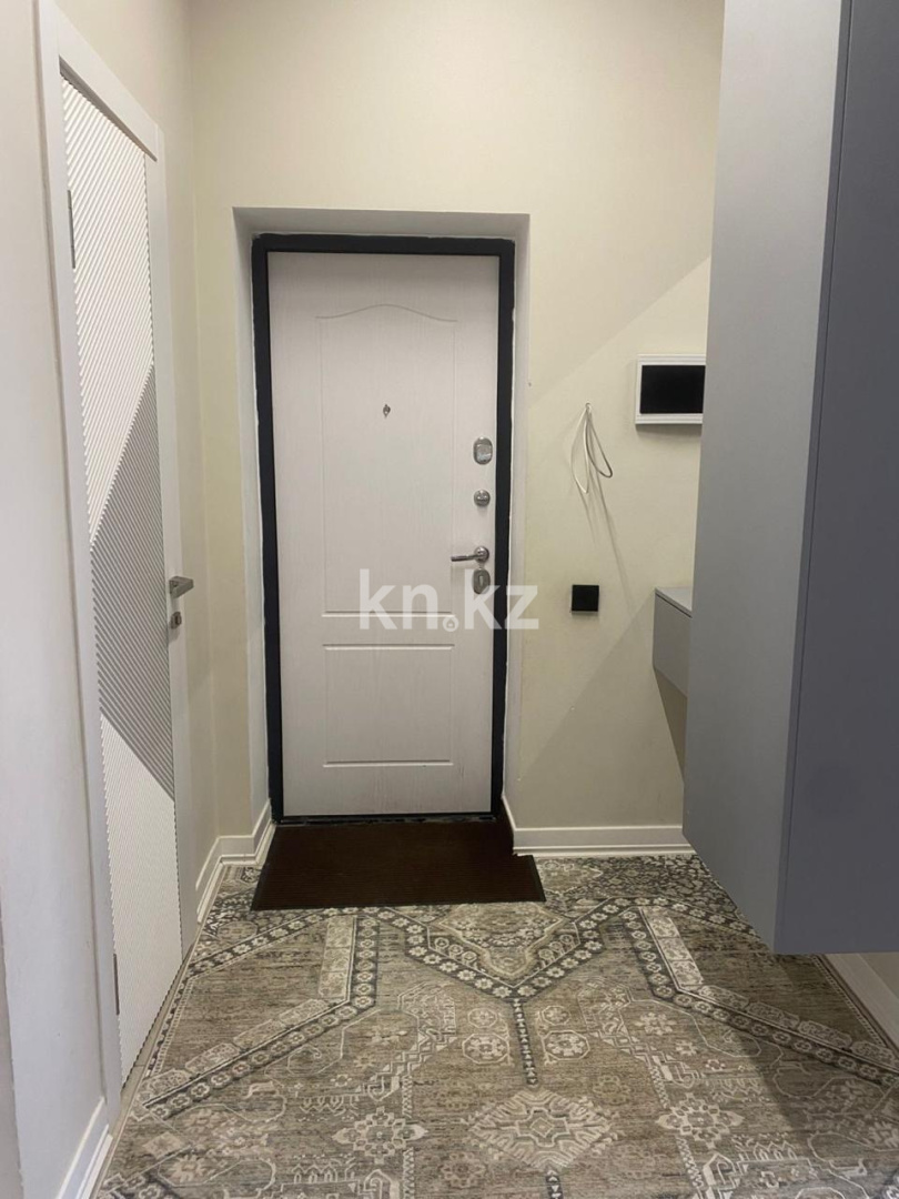 Продажа 3-комнатной квартиры, 76 м² - Продажа квартир в кирпичном доме в Казахстане - страница 2 фото 1 из 2