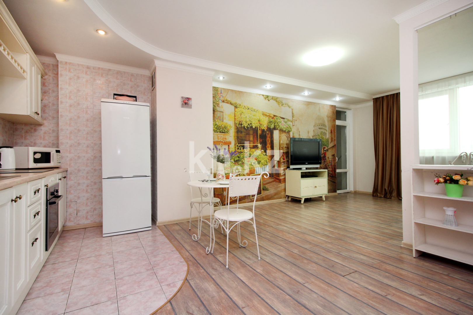 Аренда 1-комнатной квартиры посуточно, 50 м², ул. Хусаинова, дом  225 - ул. Розыбакиева - Аренда  однокомнатных квартир посуточно в Алматы фото 12 из 22