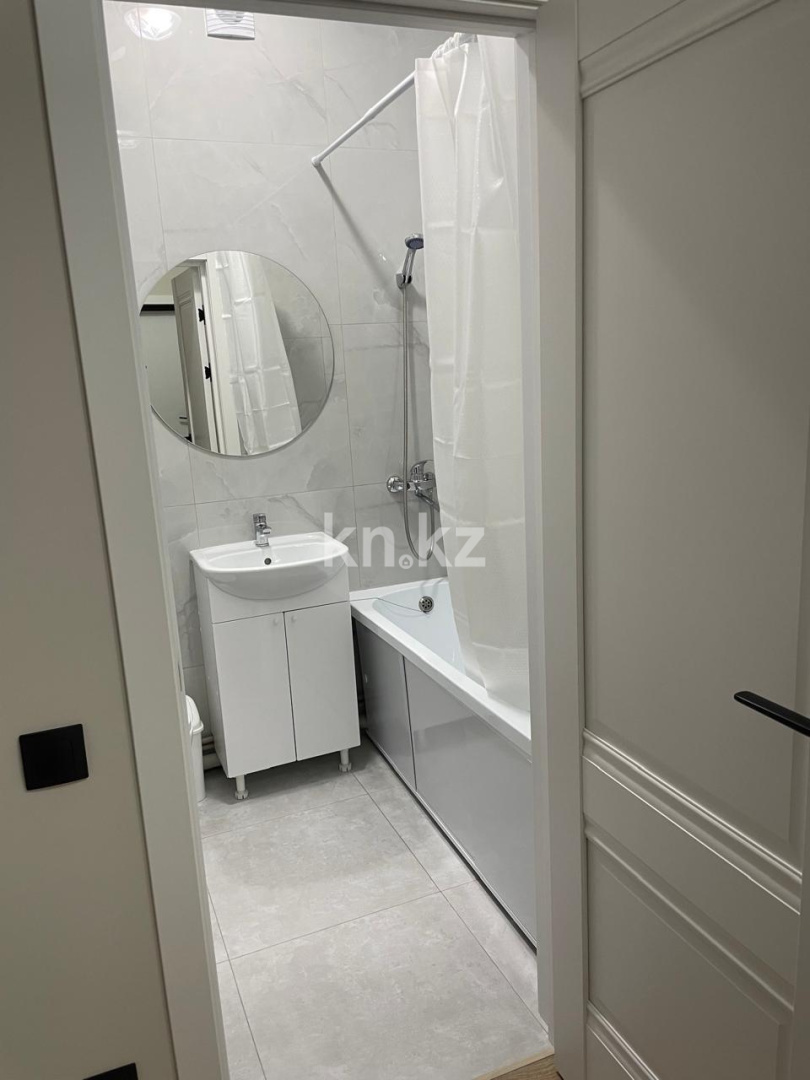 Аренда 2-комнатной квартиры, 56 м², ул. Е-669, дом  13 - пр. Улы Дала в Астане - фото 8