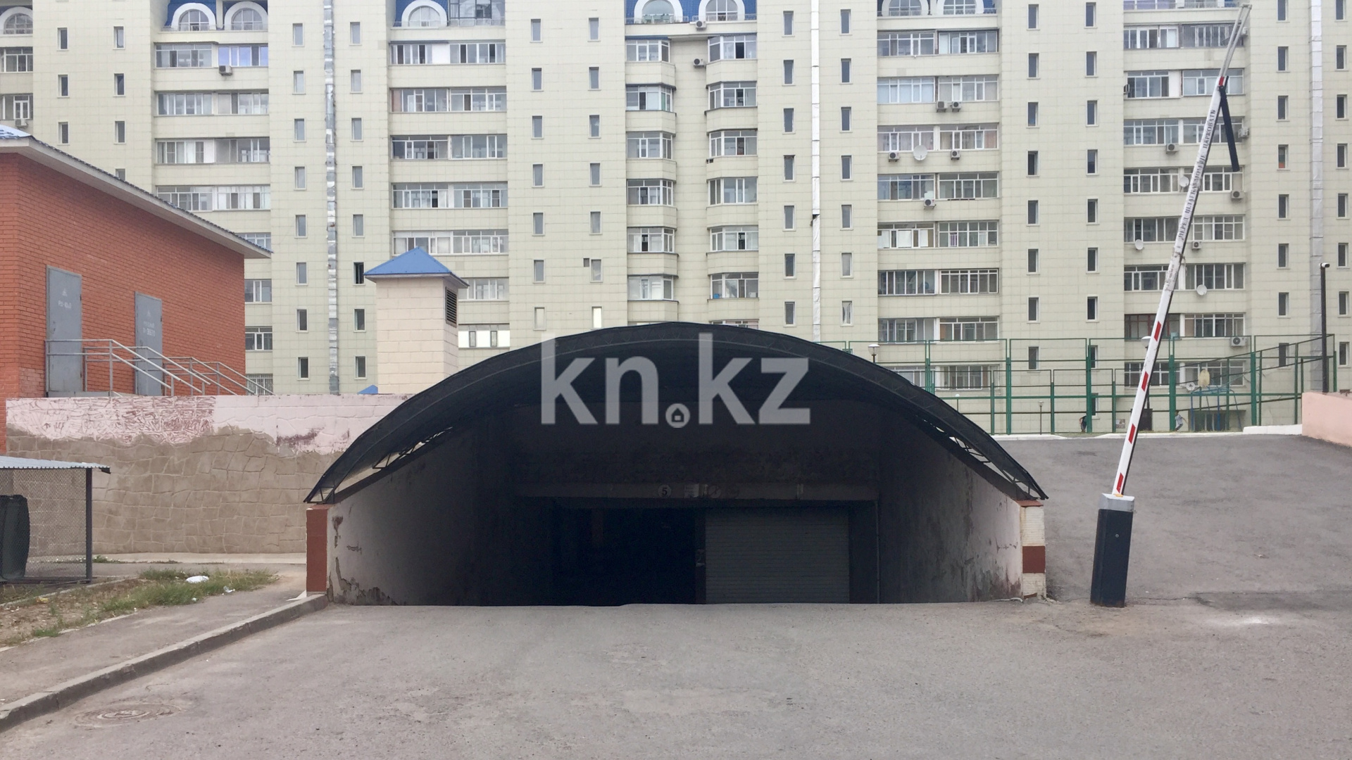 Продажа 3-комнатной квартиры, 120 м², ул. Бокейхана, дом  6 в Астане - фото 10