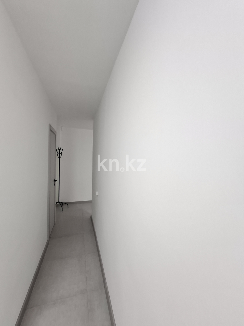 Аренда , пр. Назарбаева, дом  57 - Аренда офисных и торговых помещений в Караганде с фото фото 6 из 17