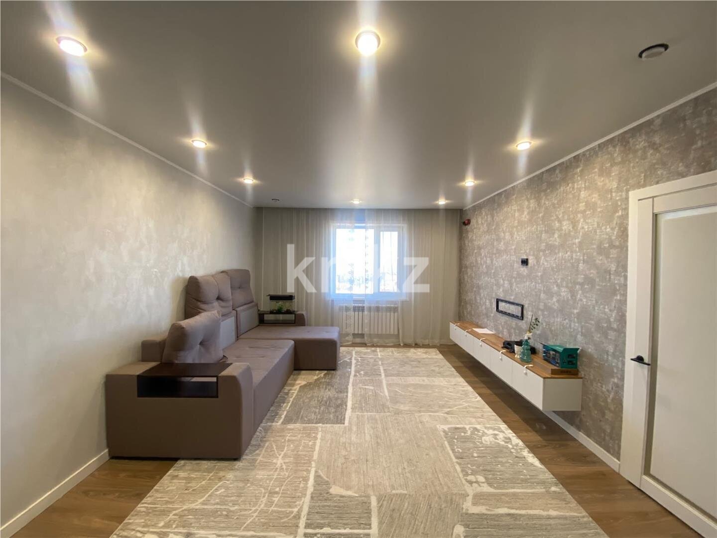 Продажа 3-комнатной квартиры, 88 м² в Караганде