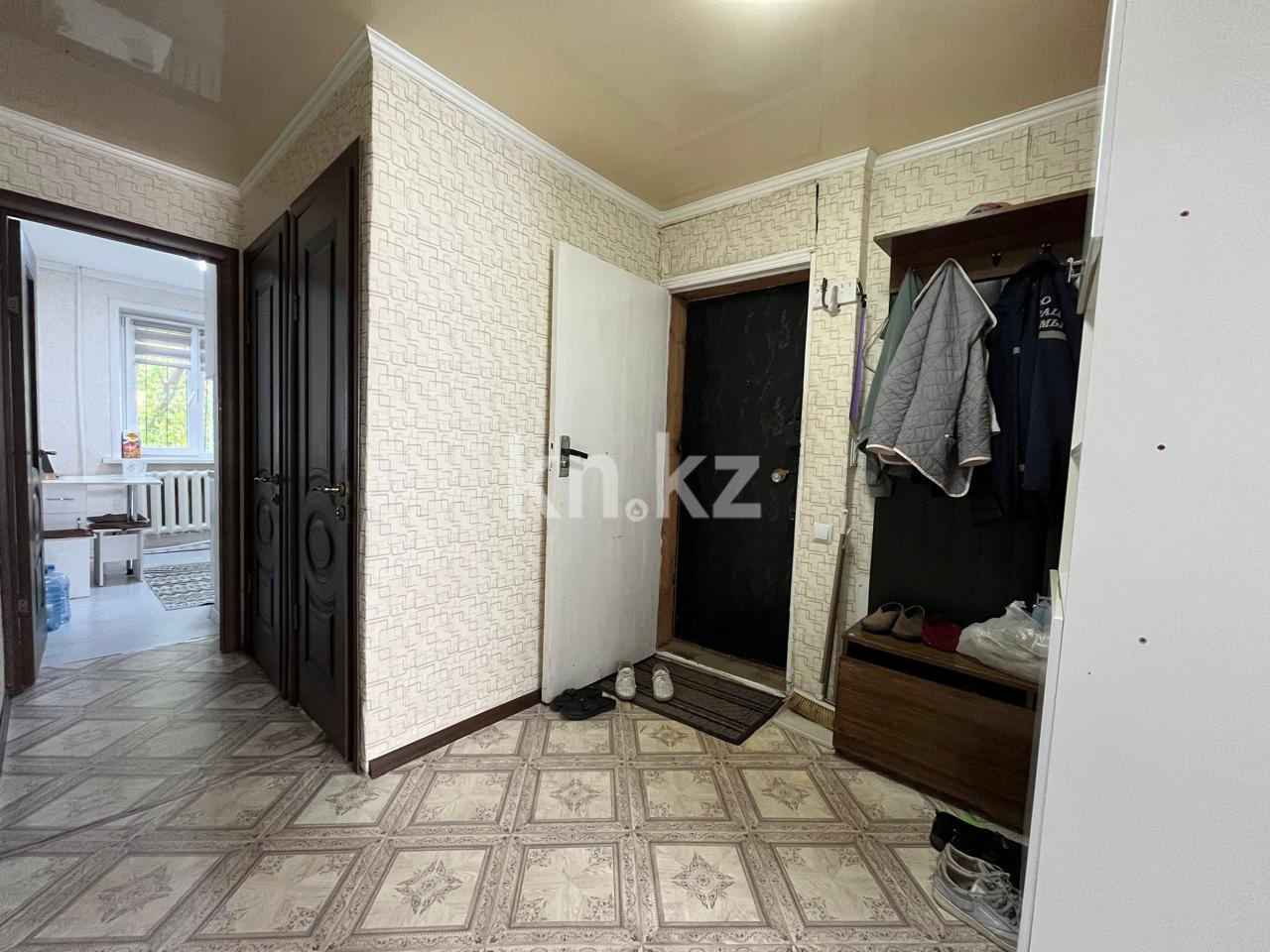 Продажа 3-комнатной квартиры, 62 м², пр. Республики, дом  10 - Продажа квартир в Караганде фото 15 из 16