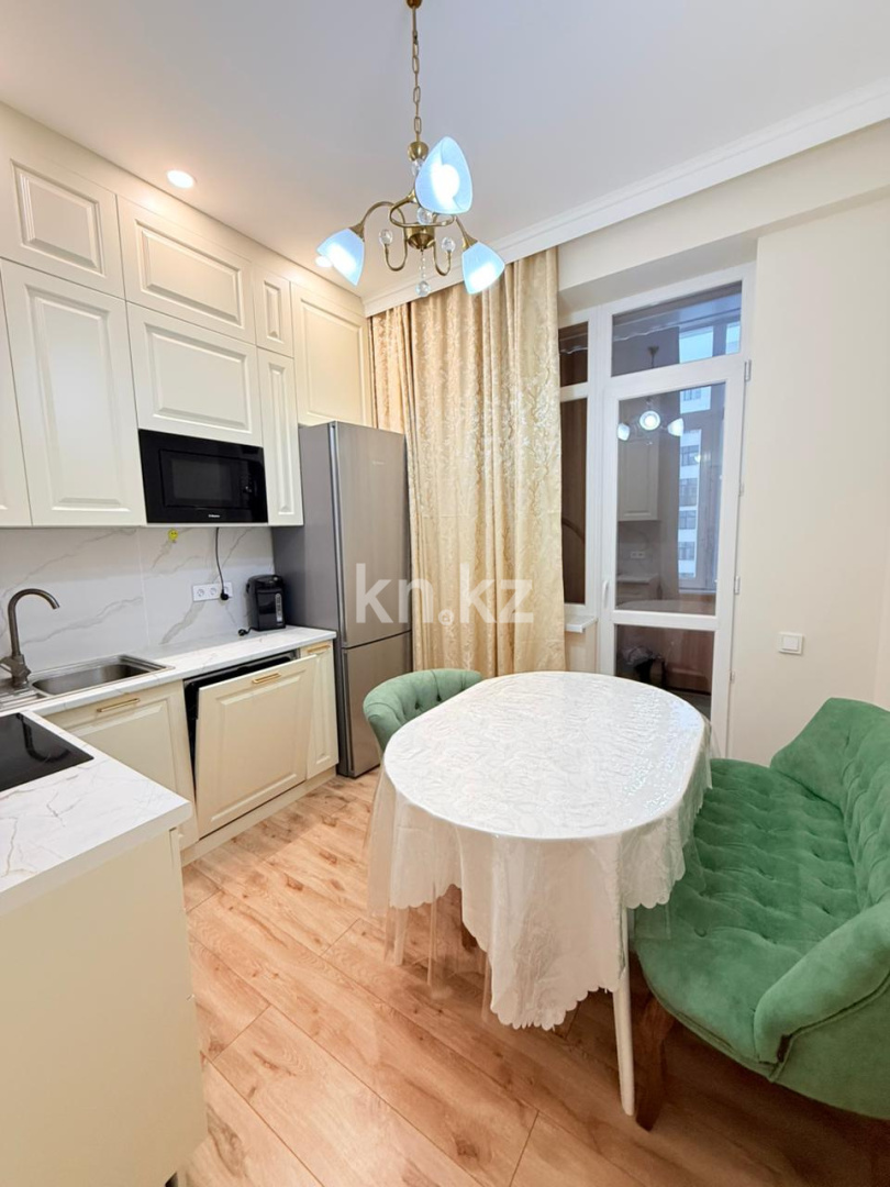 Продажа 2-комнатной квартиры, 42.2 м², ул. Бухар жырау, дом  34/2 - пр. Мангилик Ел в Астане - фото 9