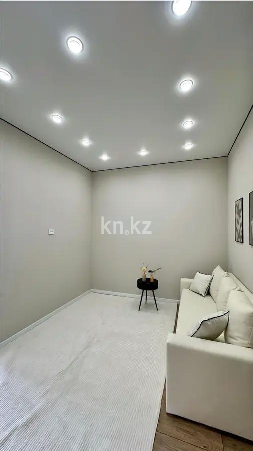 Продажа 2-комнатной квартиры, 42 м², ул. Е-15, дом  13 - Продажа  двухкомнатных квартир в новостройках Астаны с фото фото 1 из 4